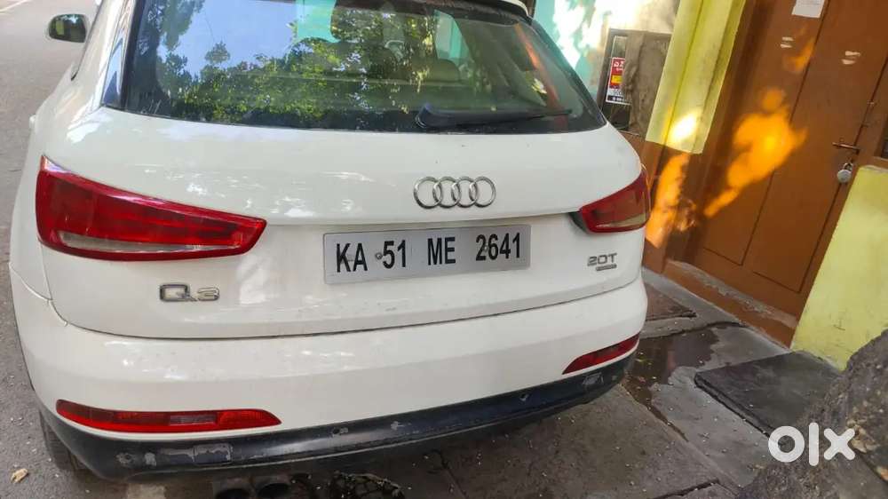 Audi Q3 2013 Petrol 150000 Km Driven