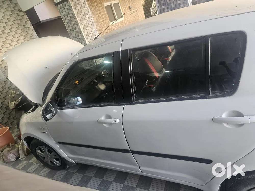 Maruti Suzuki Swift 2009 Diesel 140000 Km Driven