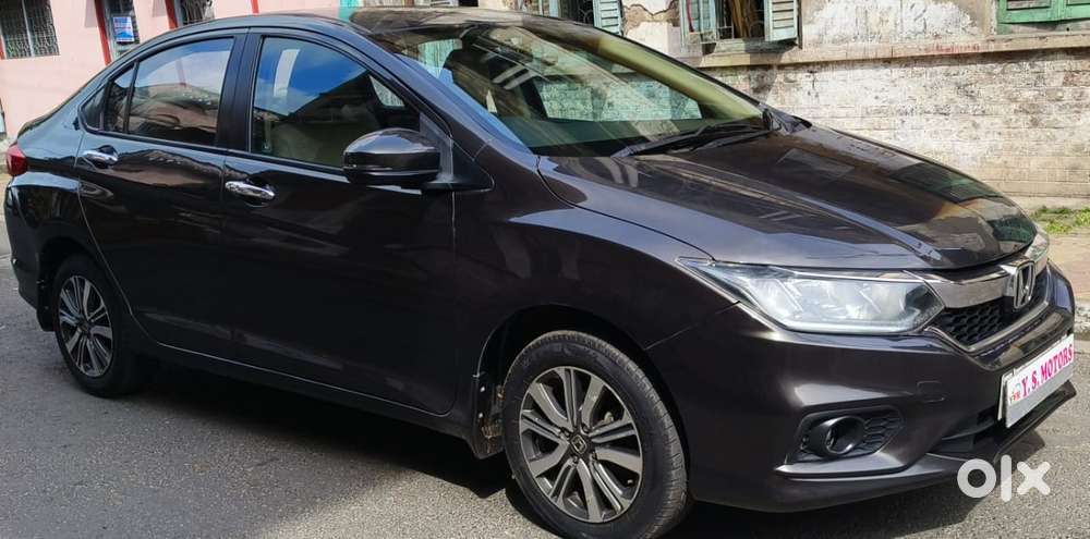 Honda City I-vtec V, 2017, Petrol