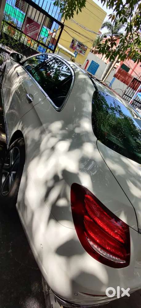 Mercedes-benz E-class 2019 Petrol Well Maintained