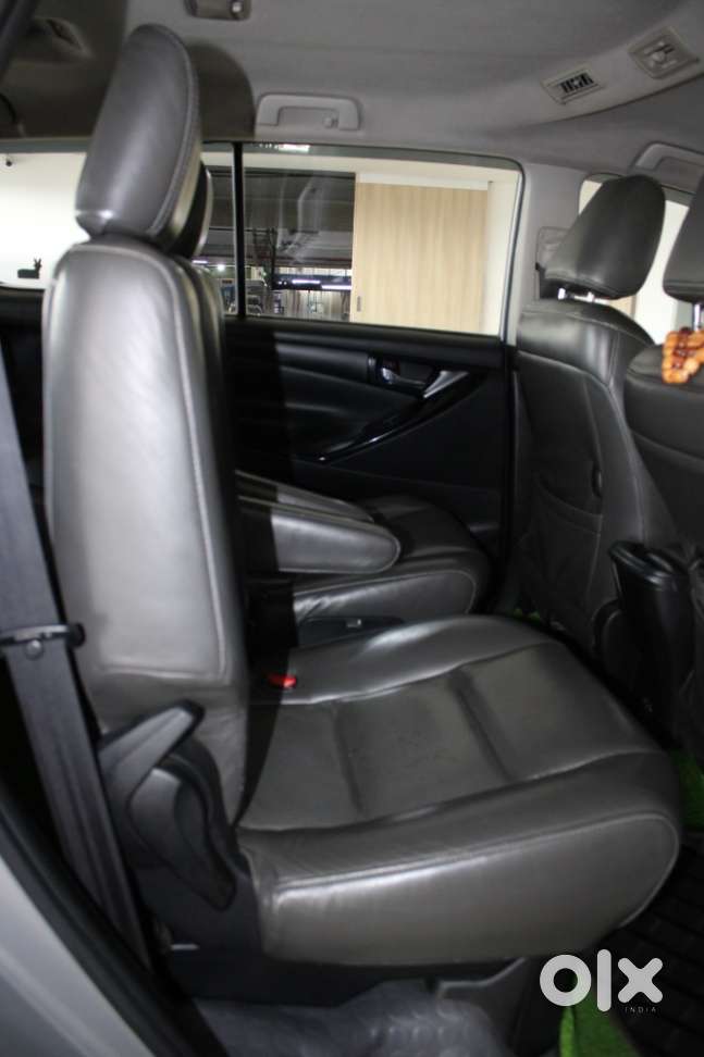 Toyota Innova Crysta 2.8 Gx At, 2016, Diesel