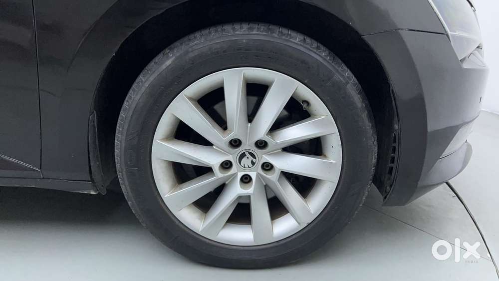 Skoda Superb 2.0 L&k Tsi At, 2016, Diesel