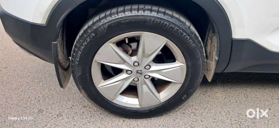 Volvo Xc40 D4 R-design, 2022, Petrol