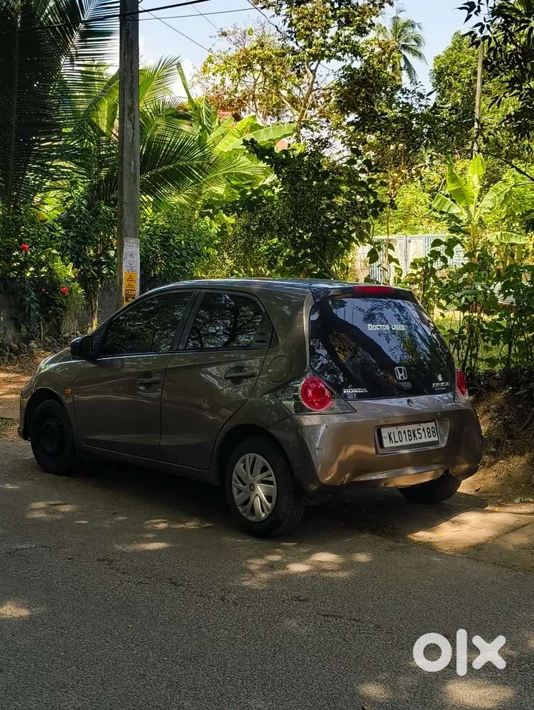 Honda Brio Mt Petrol 2013