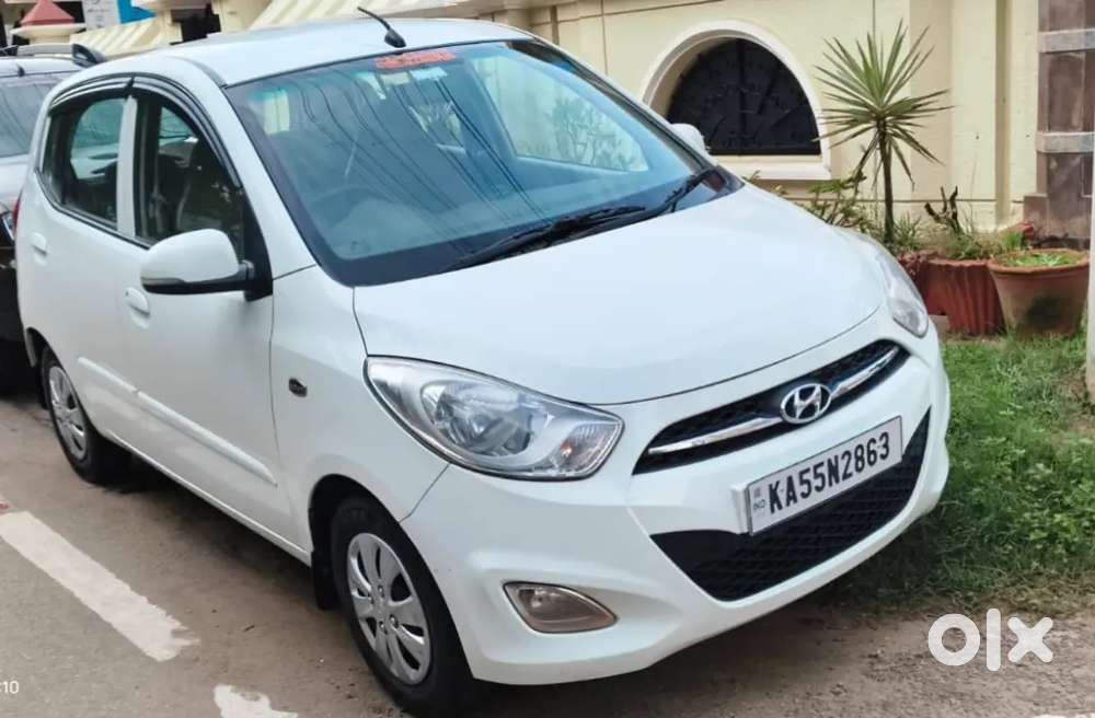 Hyundai I10 Sportz 2011 Petrol