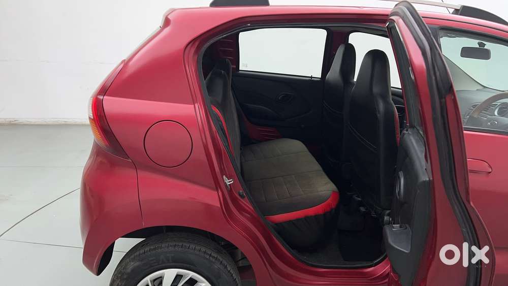 Datsun Redigo T Option, 2017, Petrol