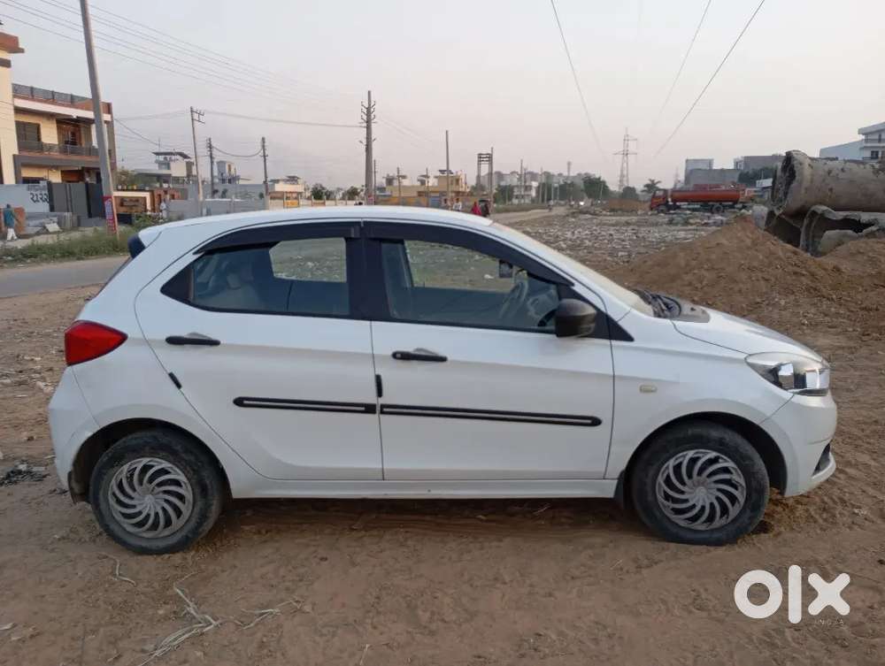 2016 Tata Tiago Xm Petrol  1st Owner  50k Km  Excellent Condition