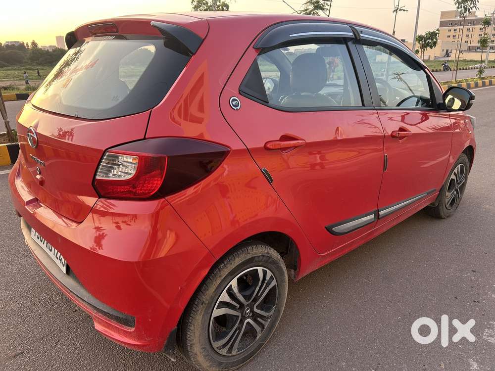 Tata Tiago 1.2 Revotron Xta, 2023, Petrol