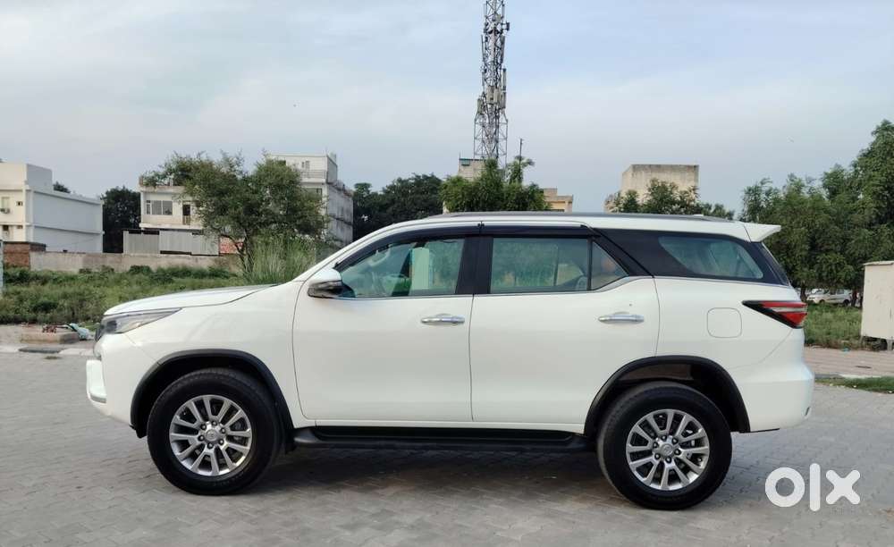 Toyota Fortuner 4x2 At 2.8 Diesel, 2022, Diesel