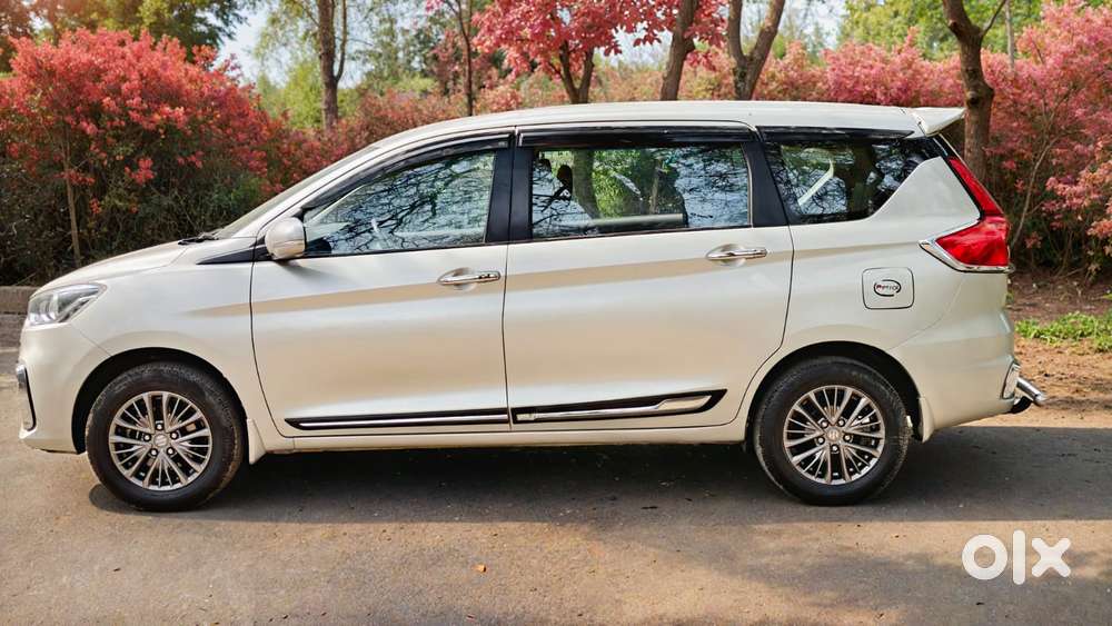 Maruti Suzuki Ertiga Zxi At Petrol, 2021, Petrol