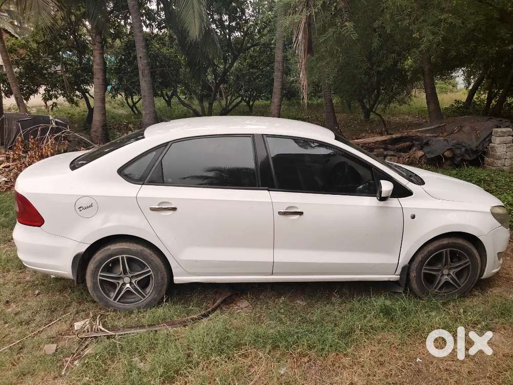 Skoda Rapid 2012 Diesel 188000 Km Driven