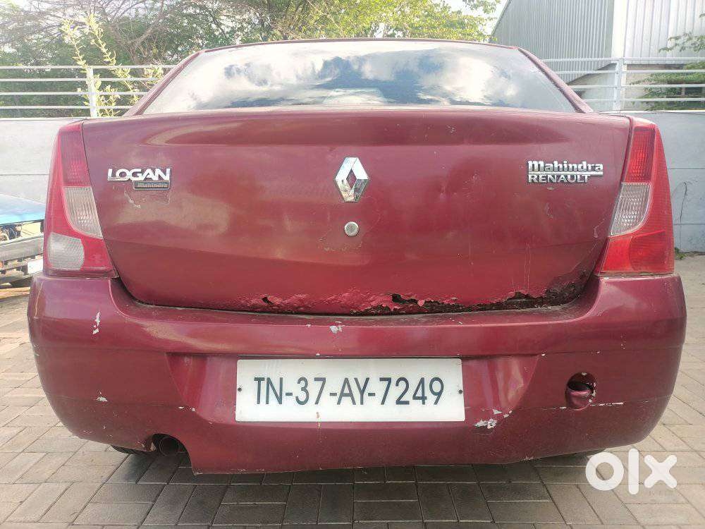 Mahindra Renault Logan, 2008, Petrol