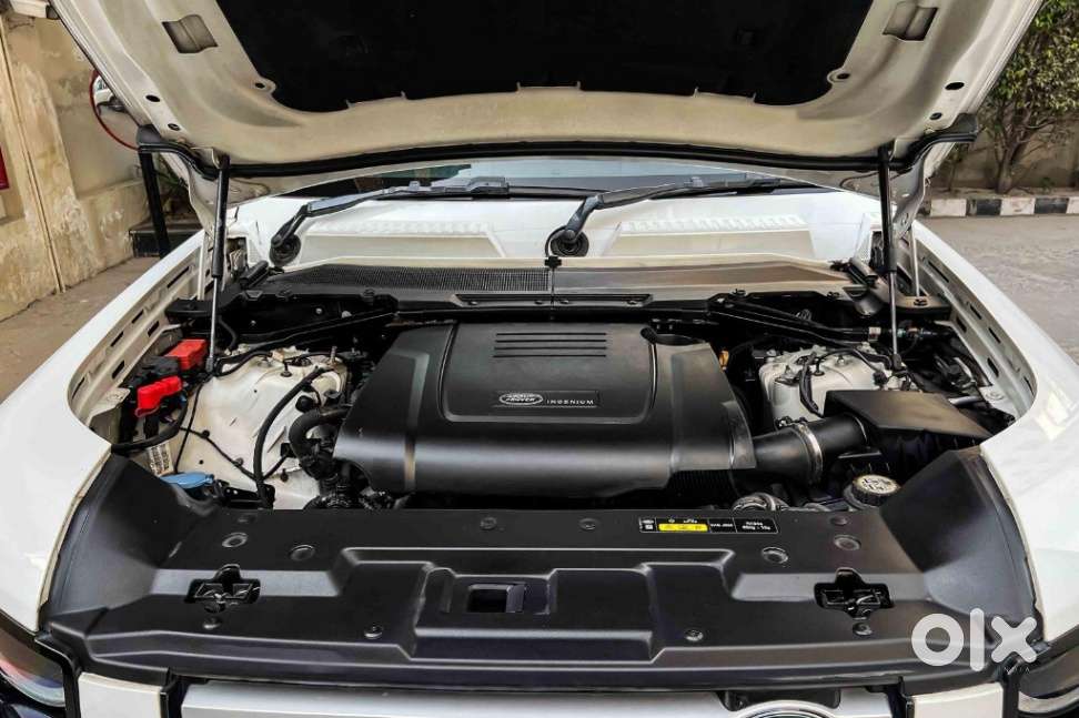 Land Rover Defender, 2024, Petrol