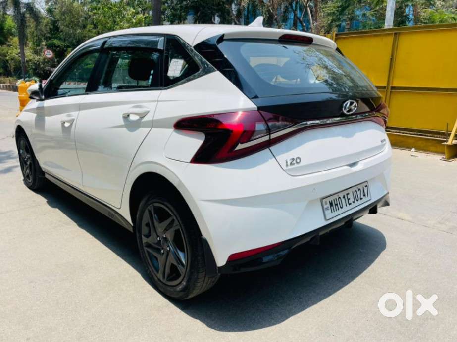 Hyundai I20 Sportz 1.2 Ivt, 2023, Petrol