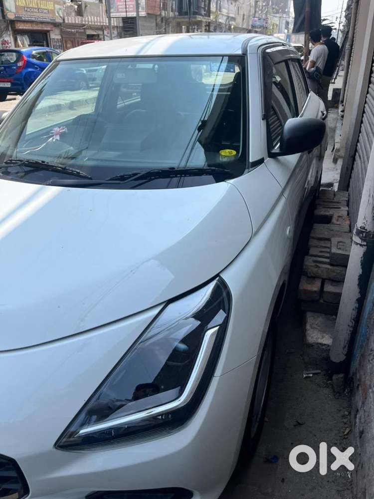 Maruti Suzuki Swift 2026 Petrol 1700 Km Driven