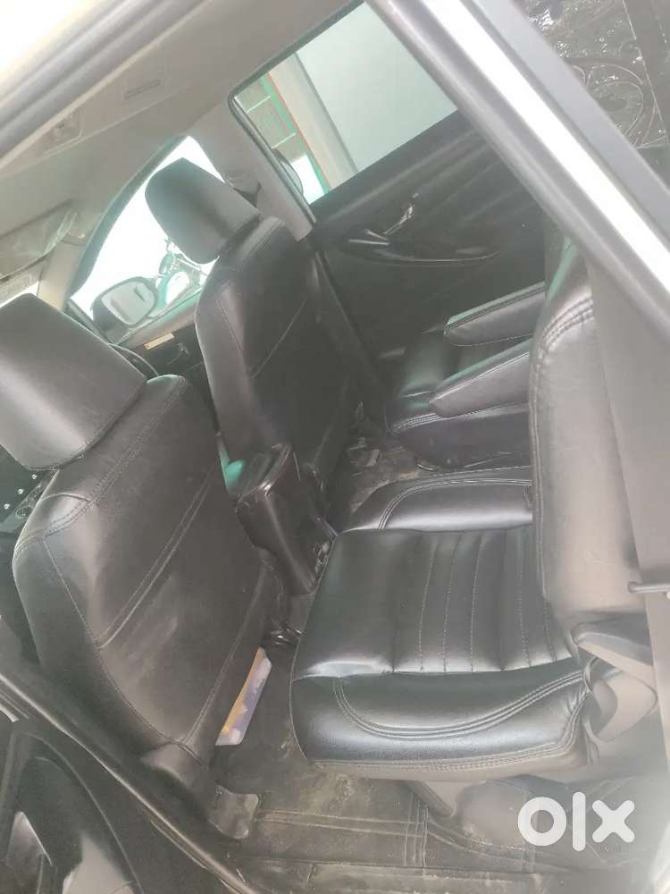 Toyota Innova Crysta 2023