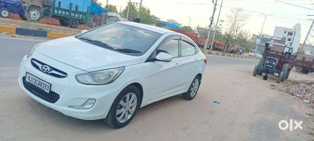 Hyundai Fluidic Verna 2013 Diesel 117000 Km Driven