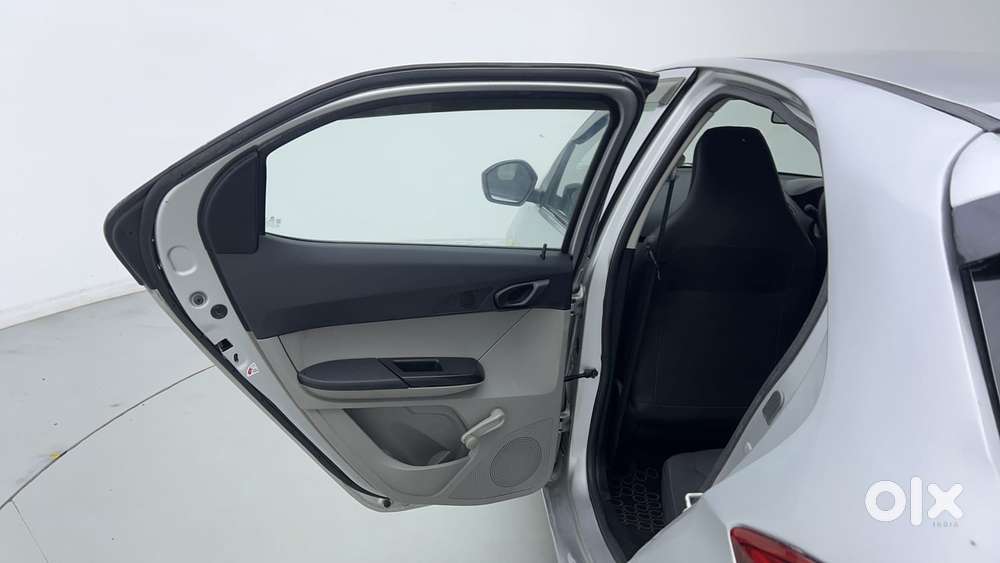 Tata Tiago 1.2 Revotron Xe Cng, 2018, Cng & Hybrids