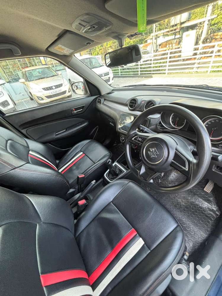 Maruti Suzuki Swift Vxi Optional, 2022, Petrol