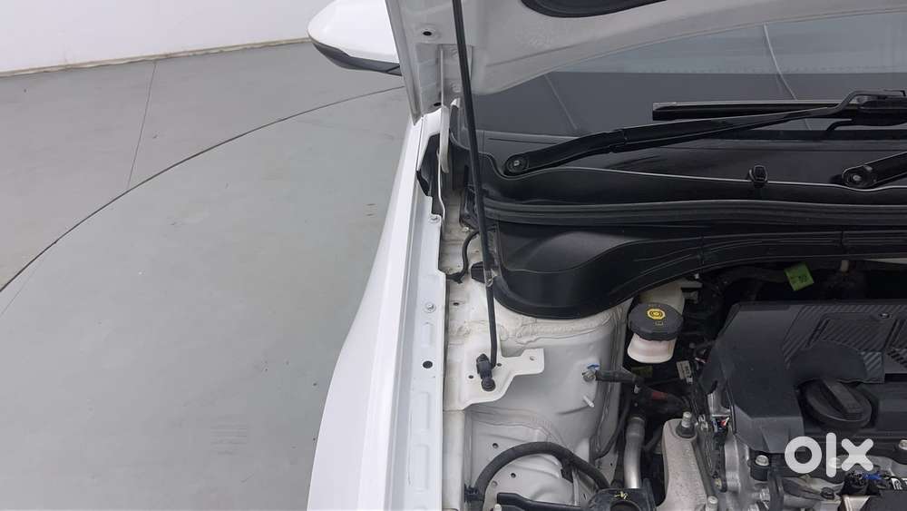 Hyundai Verna 1.5 Sx (o) Vtvt Ivt, 2023, Petrol