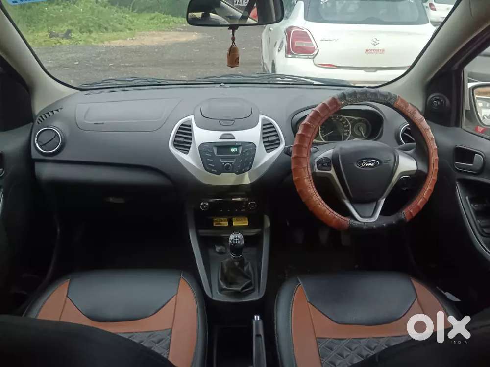 Ford Figo Titanium Plus 2016