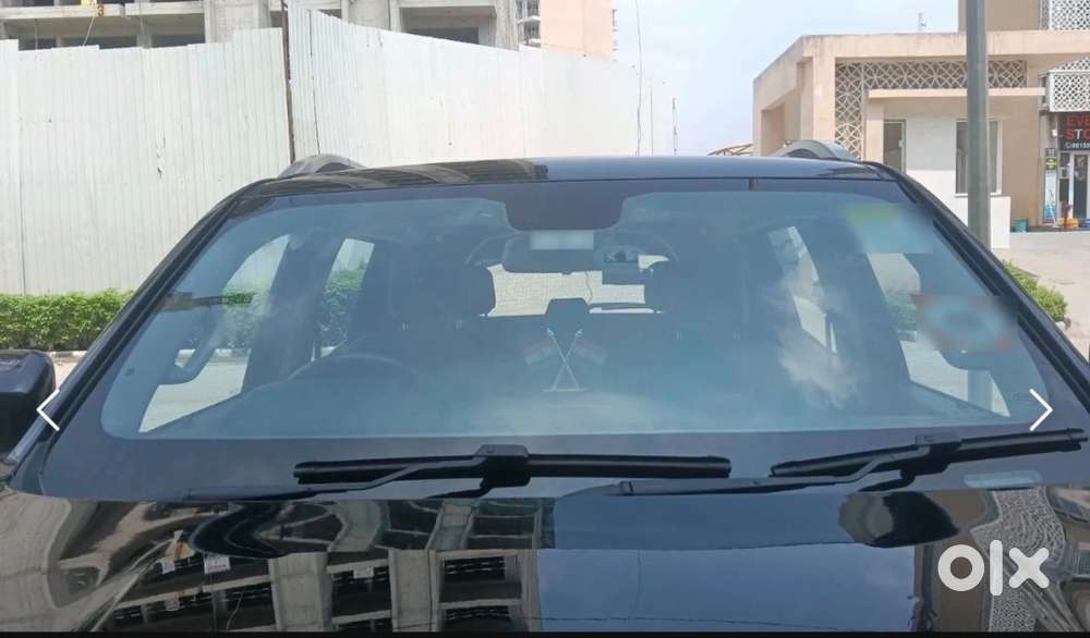 Brand New Mahindra Scorpion Z8l 2024,  Black