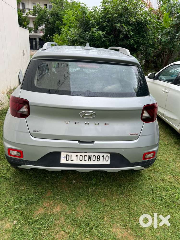 Hyundai Venue Petrol 2019