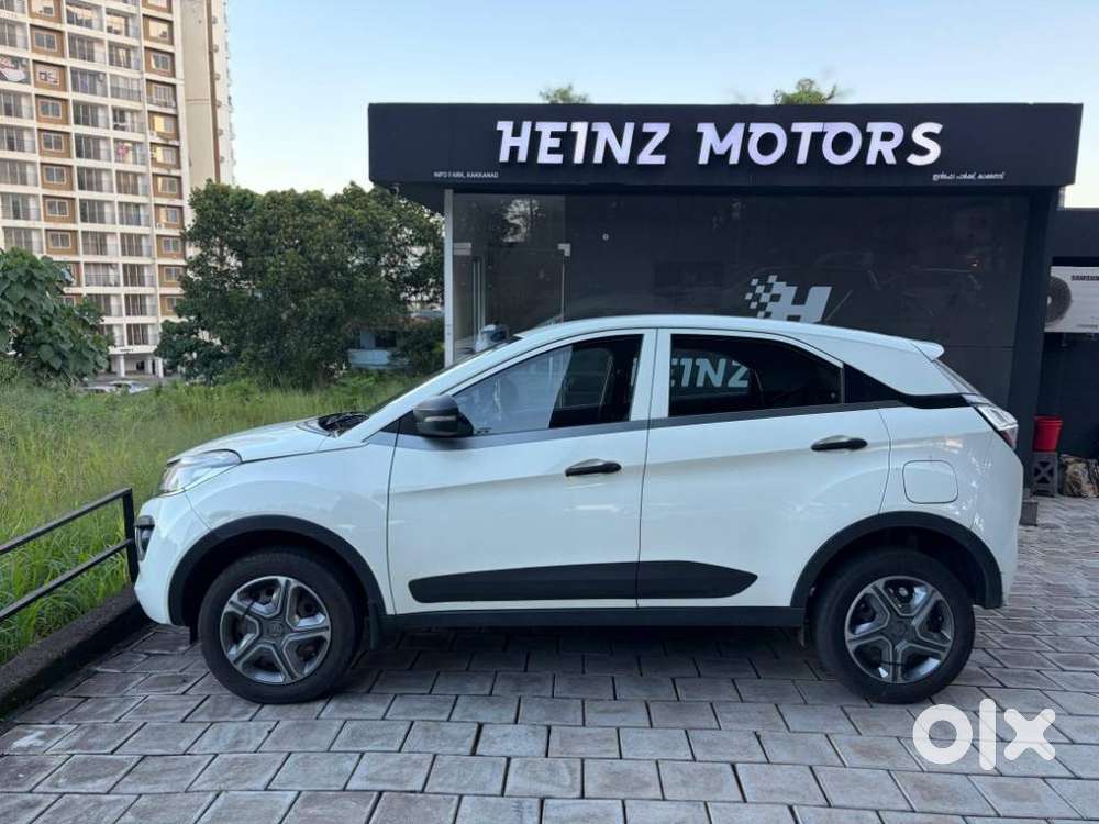 Tata Nexon 1.2 Revotron Xm, 2018, Petrol