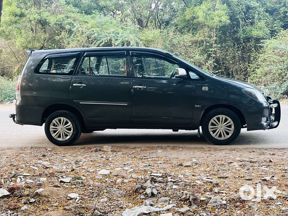 Toyota Innova, 2011, Diesel