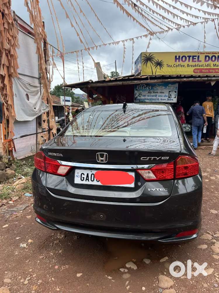 Honda City 2015 V Mt