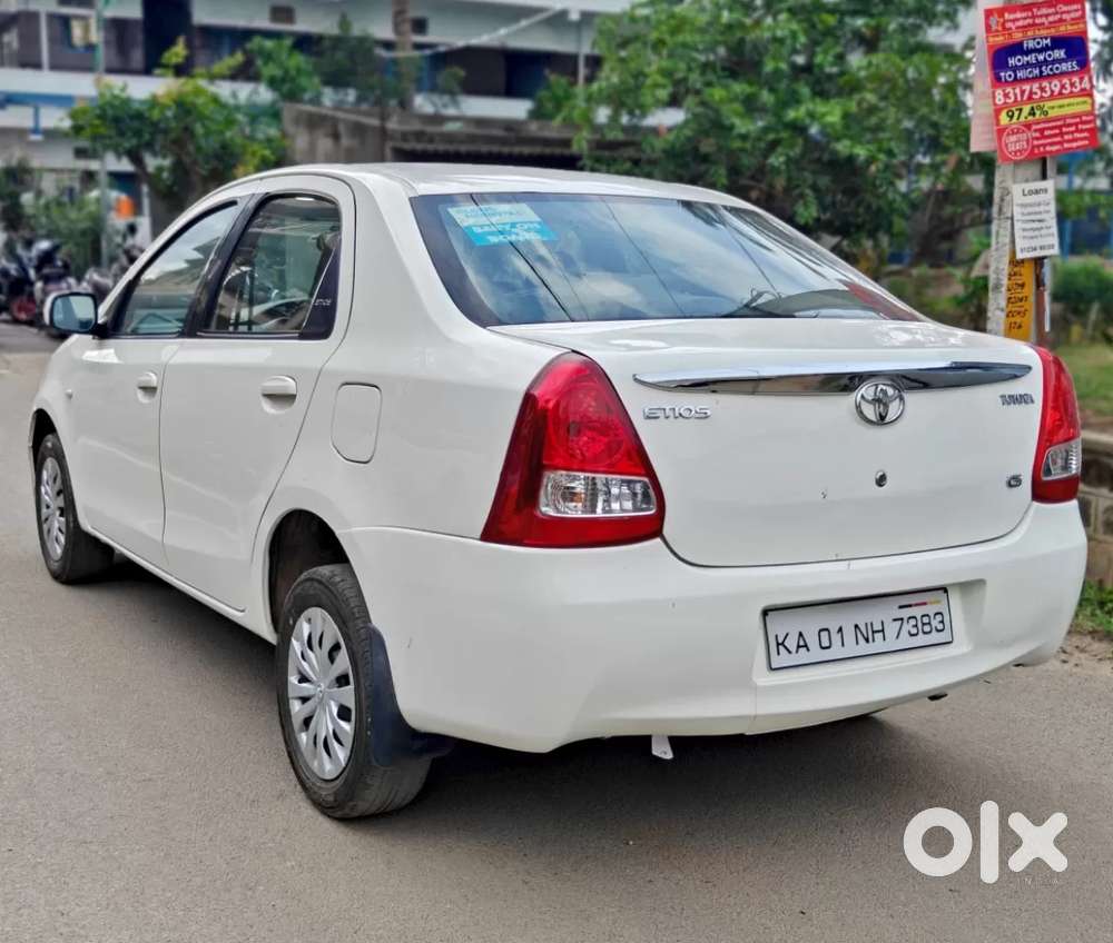Toyota Etios 1.5 G, 2011, Petrol