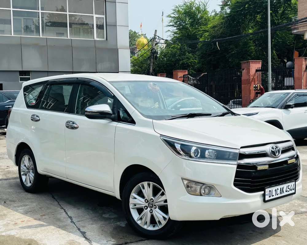 Toyota Innova Crysta 2.8 Zx At 7 Seater, 2018, Diesel