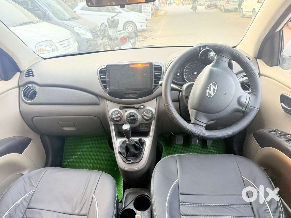 Hyundai I10 Sportz, 2012, Cng & Hybrids