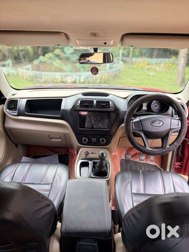 Mahindra Tuv 300 T6, 2016, Diesel