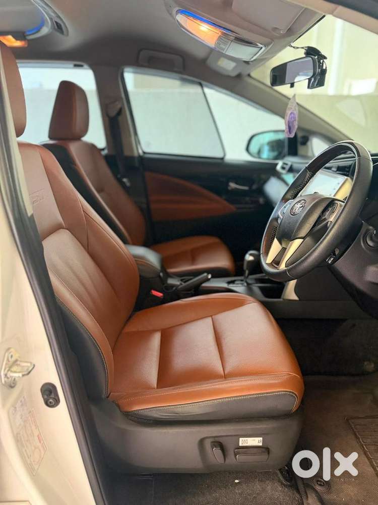 Toyota Innova Crysta 2021