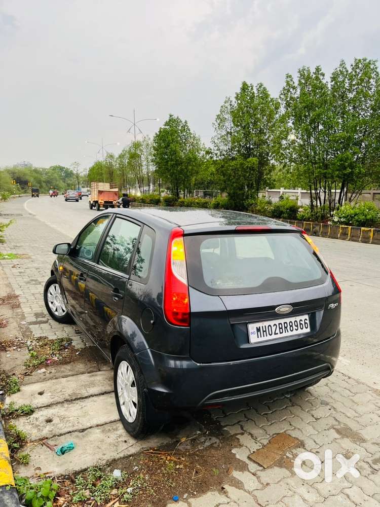 Ford Figo Petrol 2011