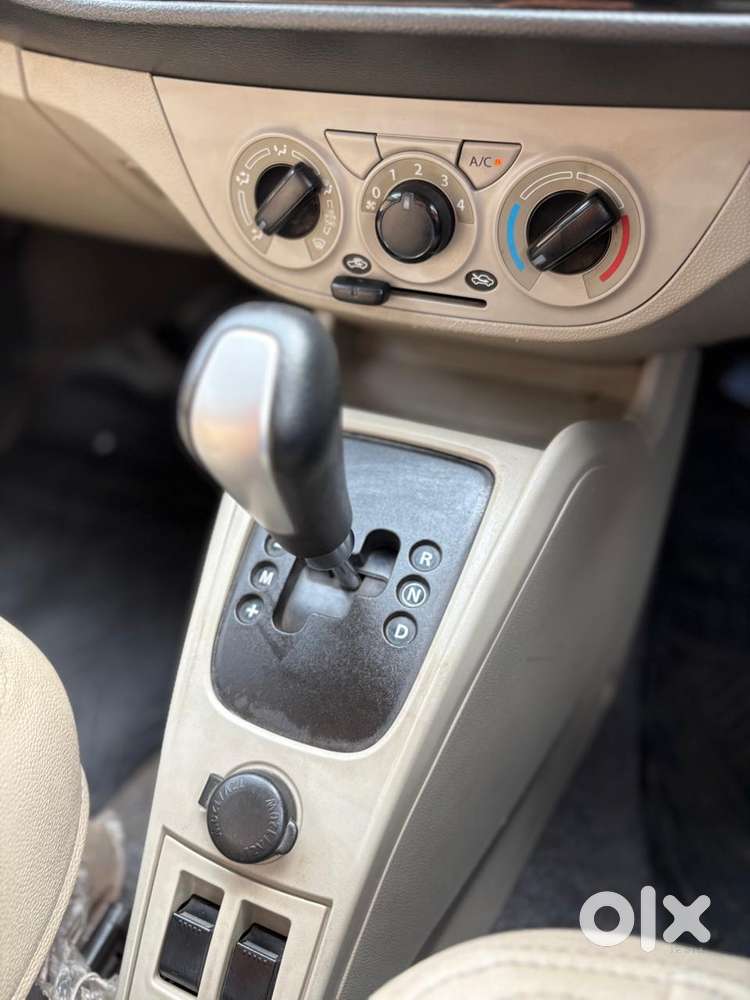 Maruti Suzuki Alto K10 1.0 Vxi Amt, 2016, Petrol