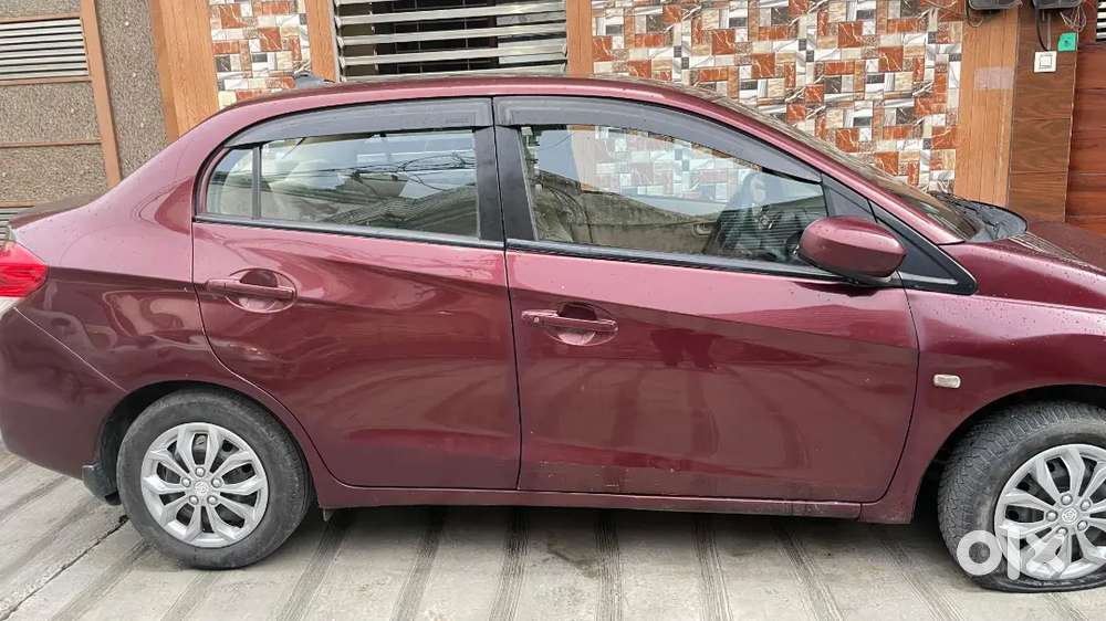 Honda Amaze 1.5 V 2014