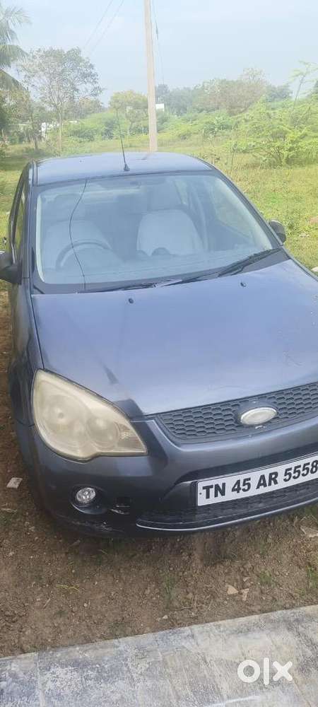 Ford Fiesta 2010 Petrol 135000 Km Driven