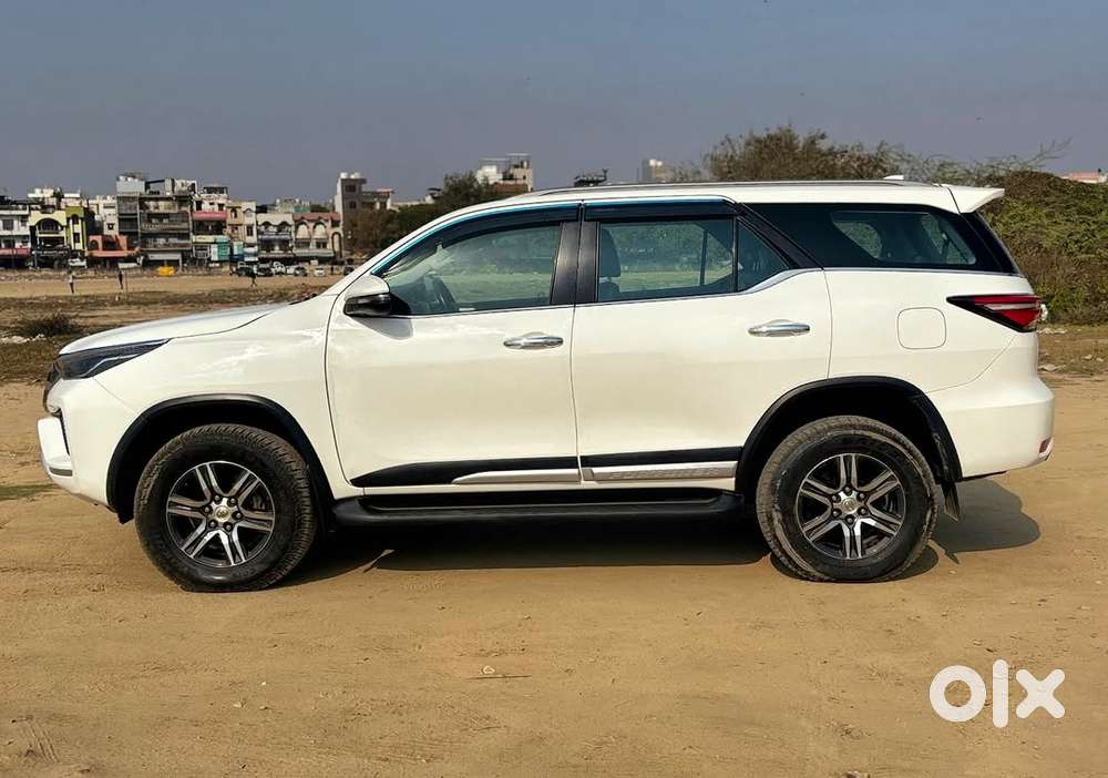 Toyota Fortuner 4x2 Mt 2.8 Diesel, 2023, Diesel