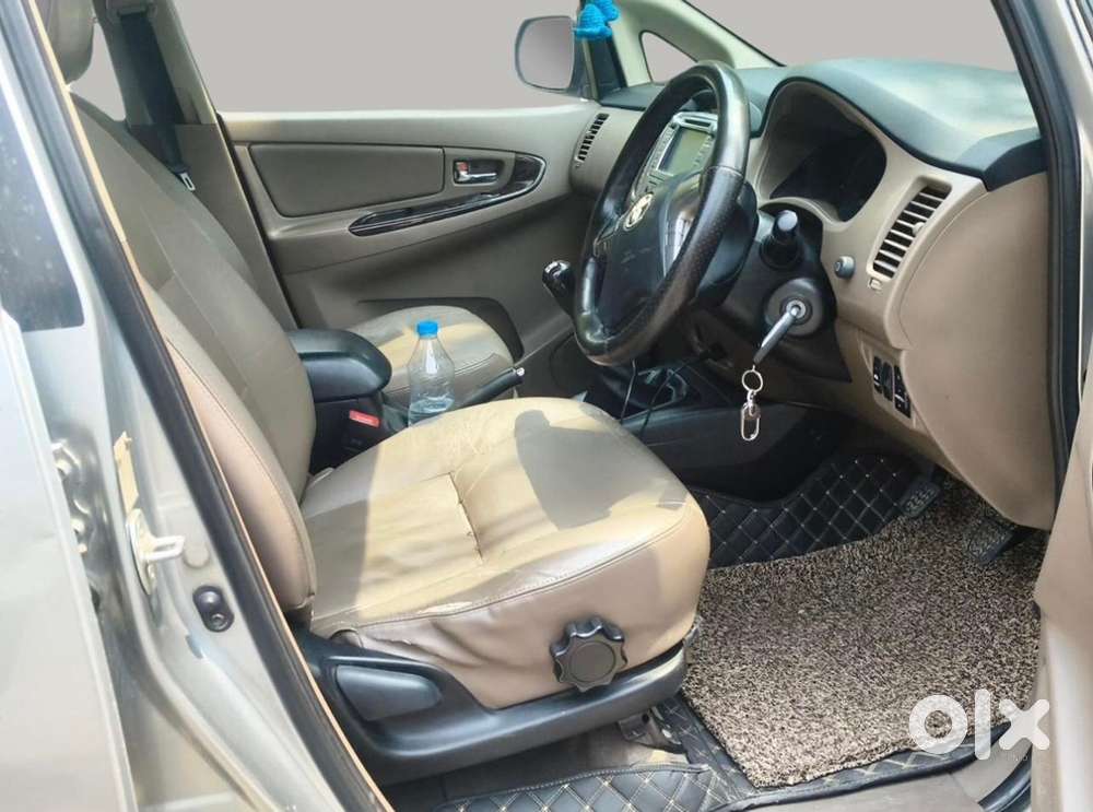 Toyota Innova Diesel 2015