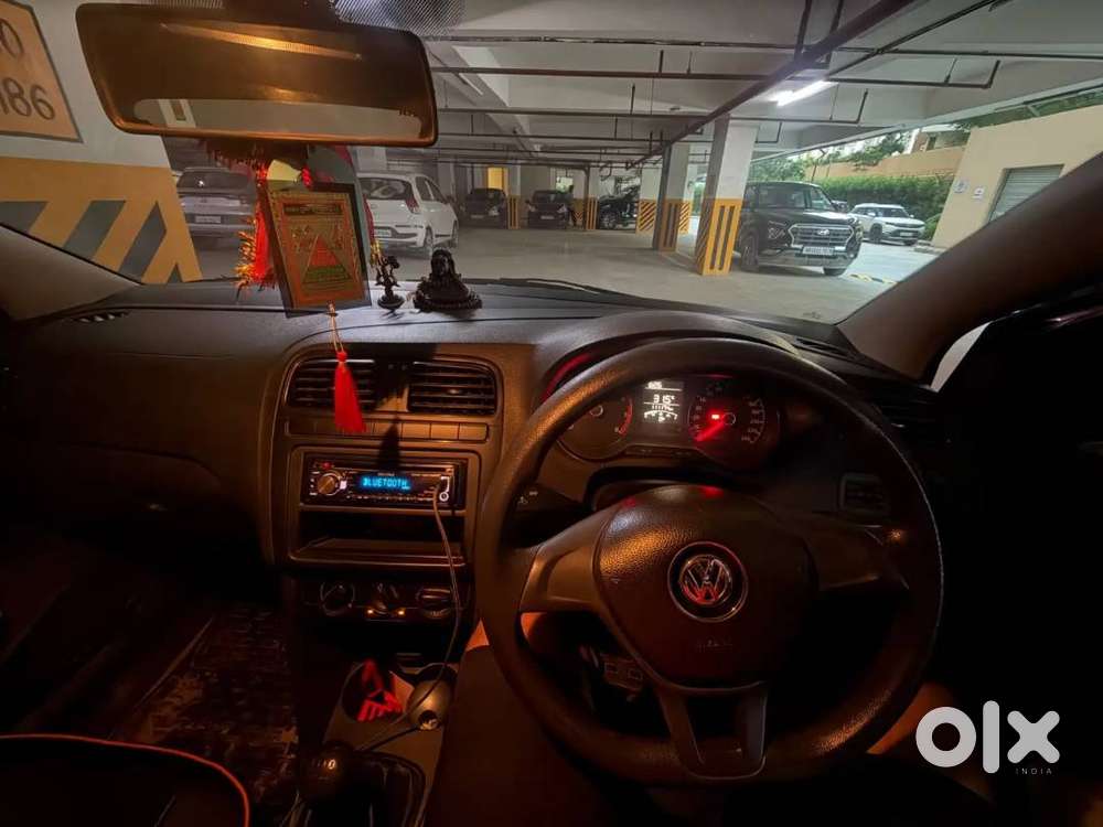 Volkswagen Polo 2014 Car