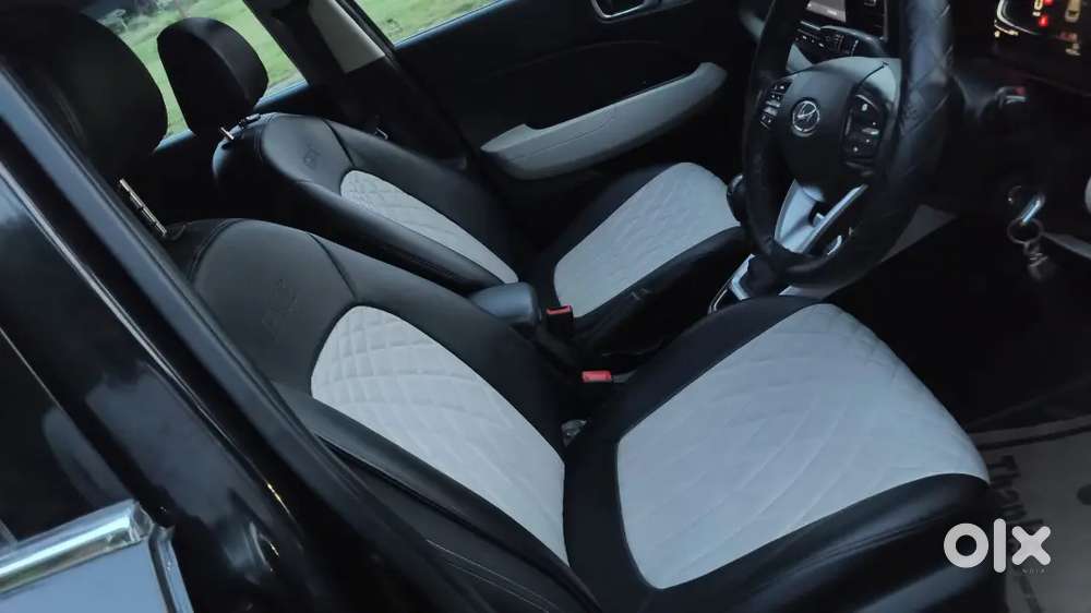 Hyundai Venue Petrol 2024