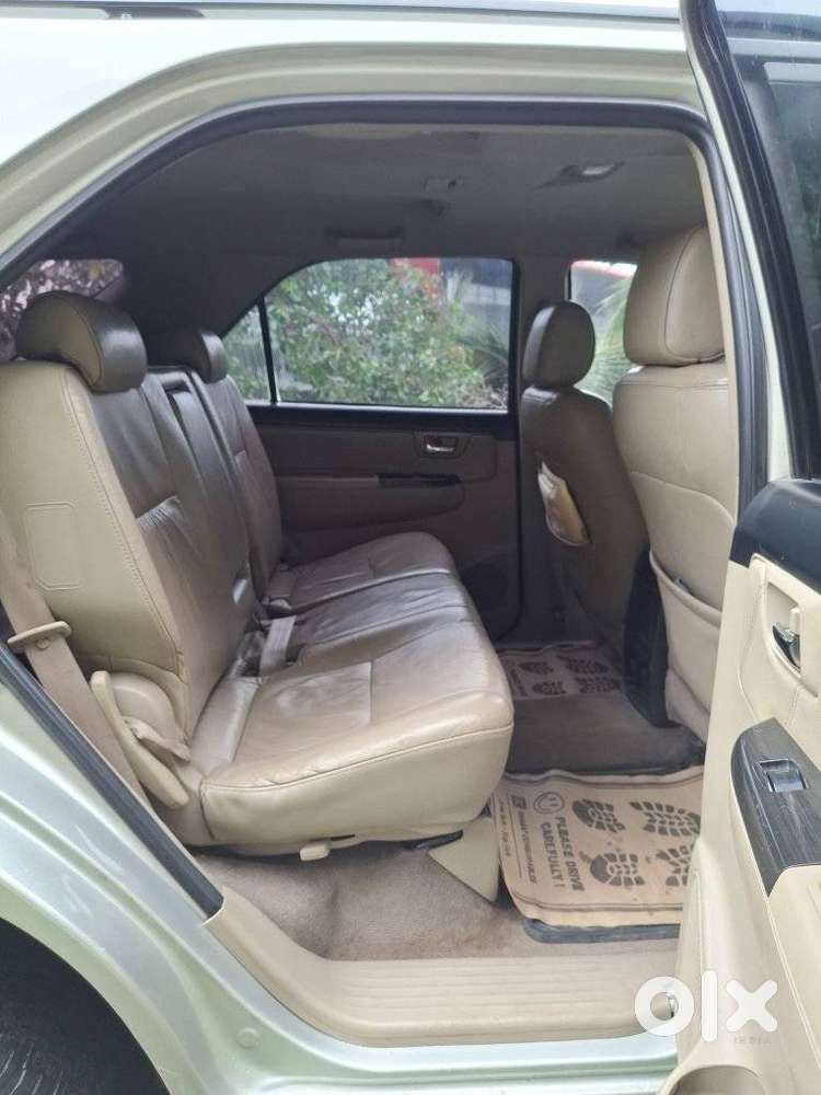 Toyota Fortuner 4x4 At, 2014, Diesel