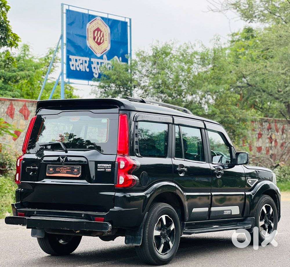 Mahindra Scorpio Classic 2.2 S 11 Mt 7 Str, 2023, Diesel