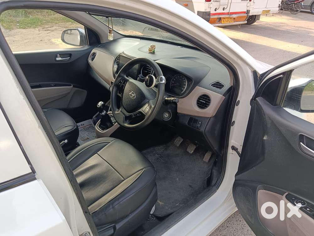 Hyundai Grand I10 Sportz O 1.2, 2016, Petrol