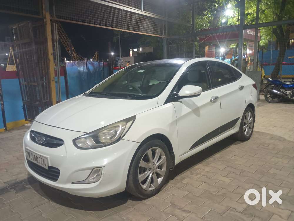 Hyundai Verna Sx(o) Petrol At, 2013, Petrol