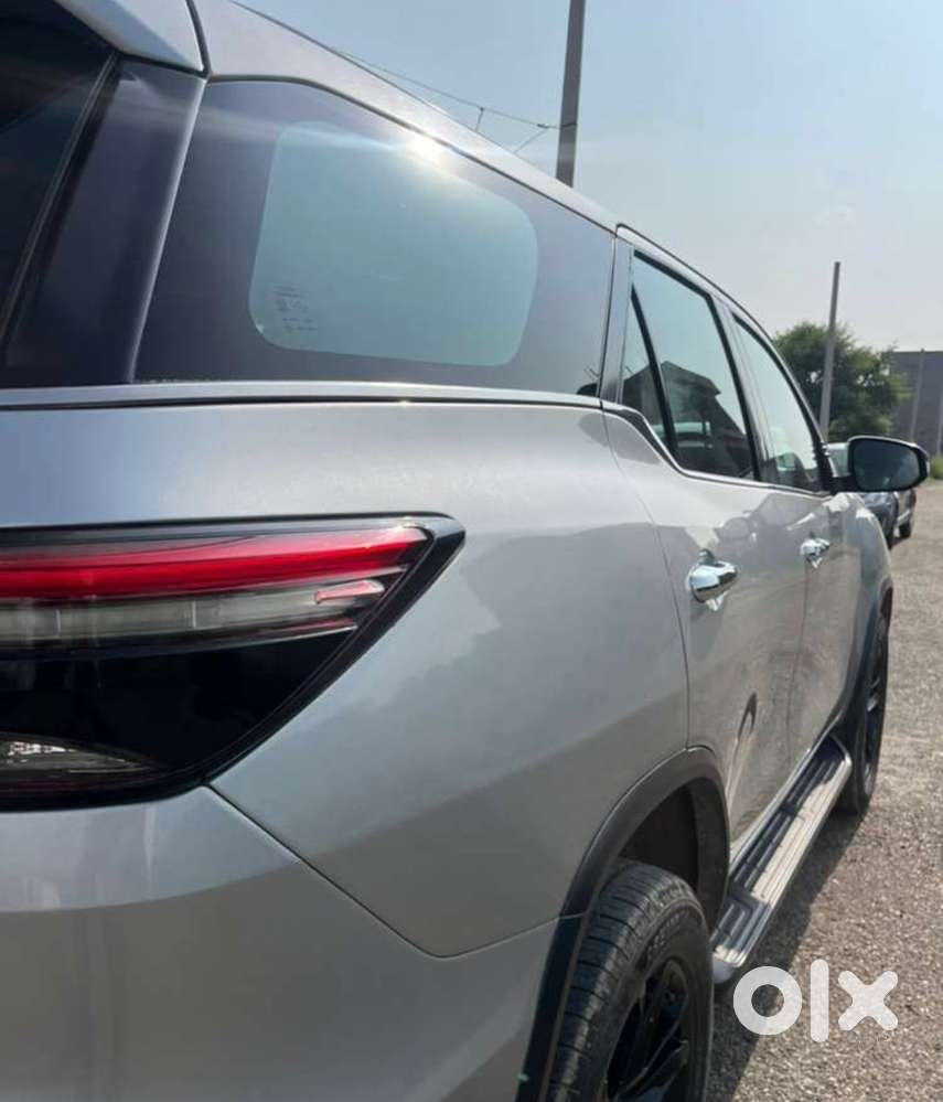 2022 Toyota Fortuner Diesel Automatic Km Driven
