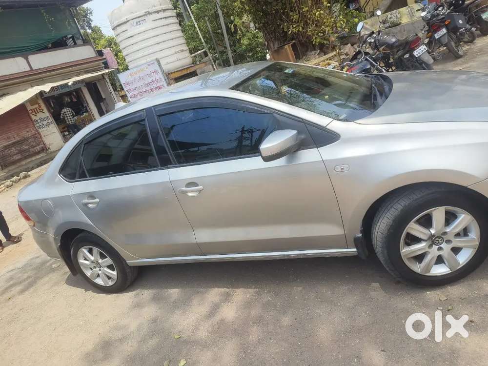 Selling Vw Vento 1.6 Tdi Diseal