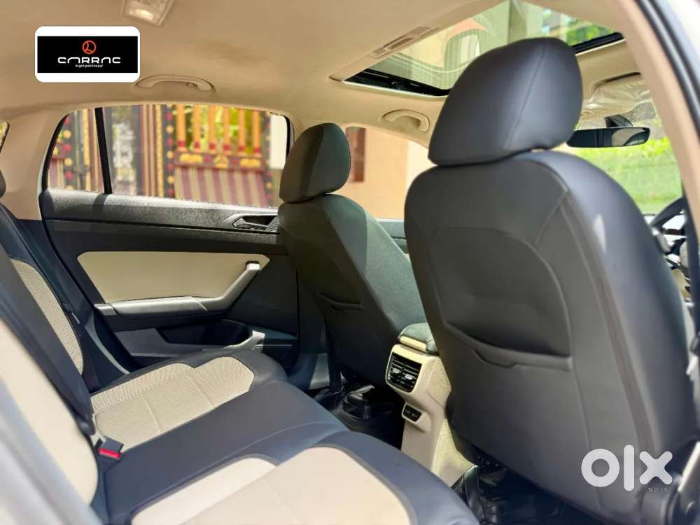 Skoda Slavia Style 1.0l Tsi At, 2023, Petrol